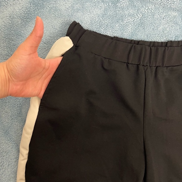 Hoodie & Pants Tracksuit Set Black & Pale Green Size M - Picture 7 of 14